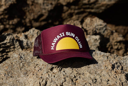 TRUCKER HAT - MAROON